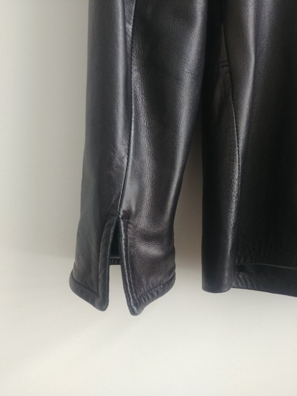 Vintage Danier made in Canada soft genuine leather black jacket size P - Picture 5 of 16